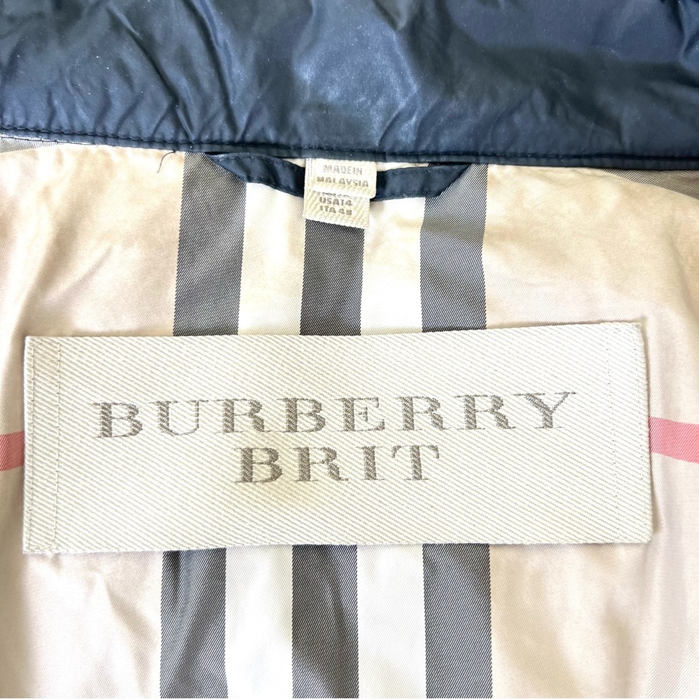 Burberry Black High-Collar Hooded Trench Jacket - Picture 11 of 16